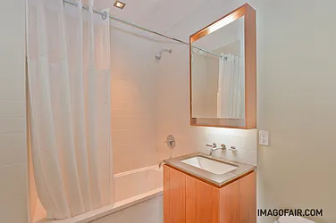 Rented by (Legacy) Elegran