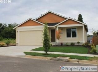 2034 Heritage Way, Newberg, OR 97132
