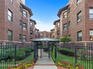 531 W Addison St APT 1S, Chicago, IL 60613