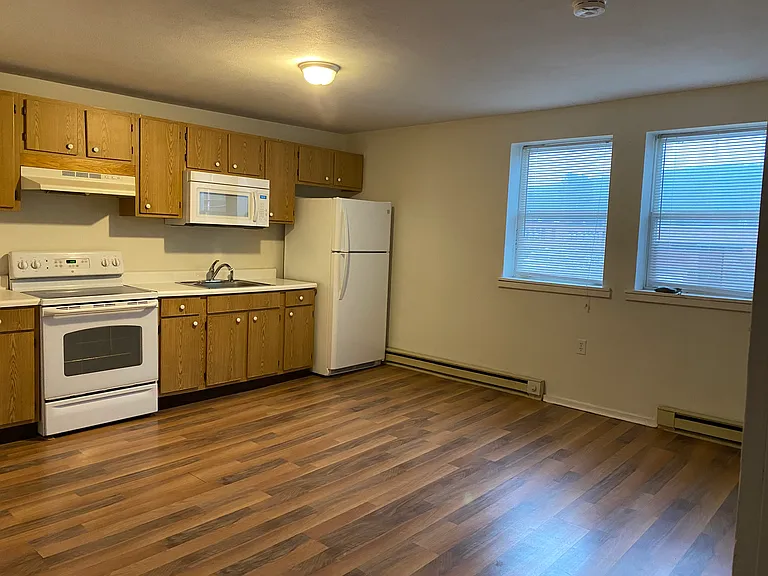 5731 Telephone Road Ext #8 — Photo 10