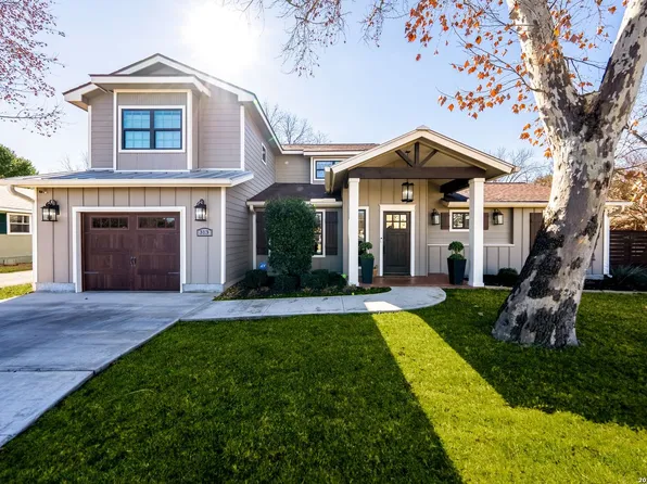 313 JAMES ST, Boerne, TX 78006