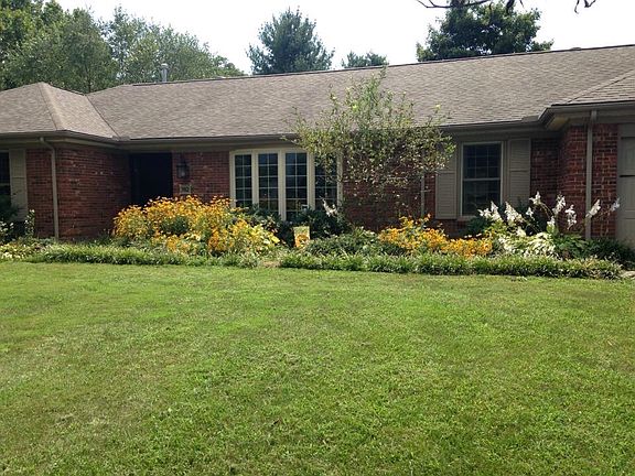 2nd image of 782 Cindy Blair Way