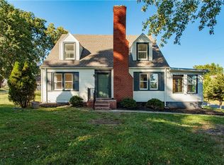 222 NE 43rd St, Kansas City, MO 64116