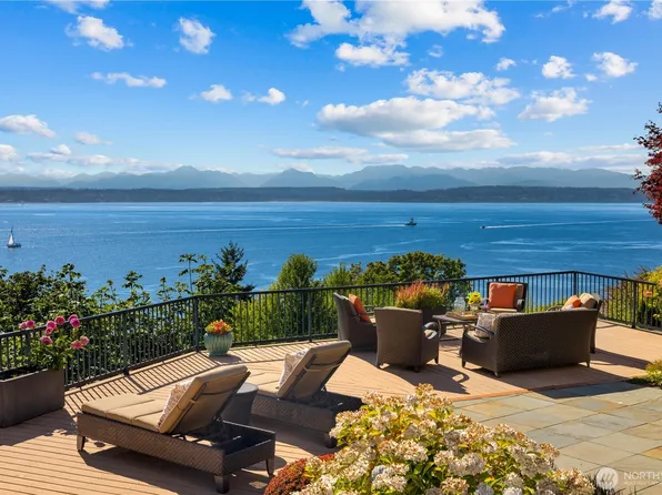 2555 Magnolia Boulevard W, Seattle, WA 98199
