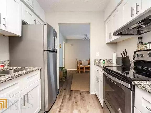 3rd image of 1535 Terrell Mill Pl SE