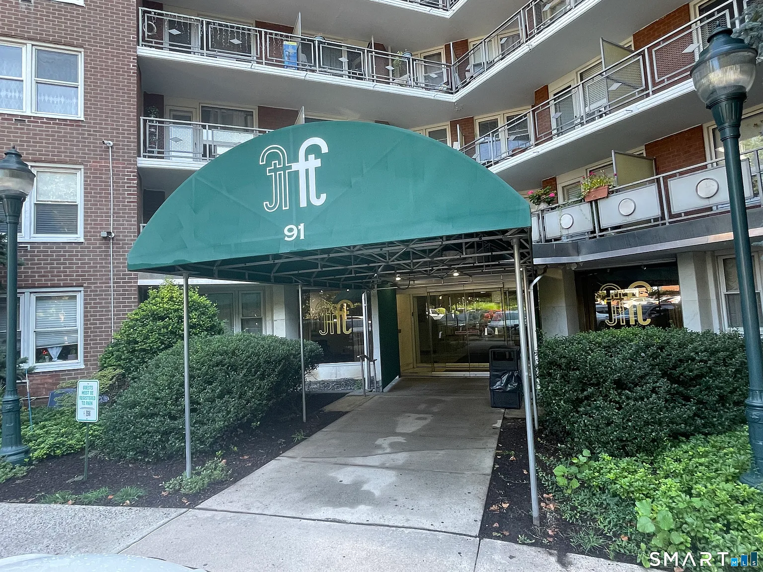 2 bed, 1.0 bath, 875 sqft, $2,900 — Photo 1