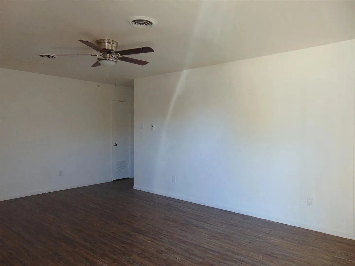 MC 2406 46th Street — Photo 1