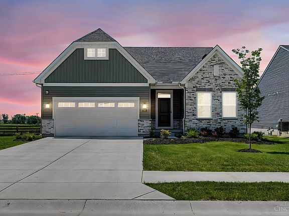 2nd image of 454 Red Maple Ln