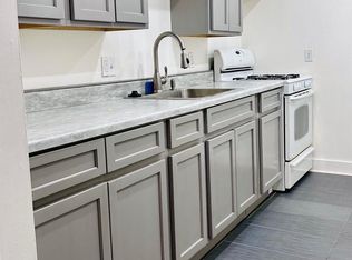 5219 Newton St APT 102, Bladensburg, MD 20710