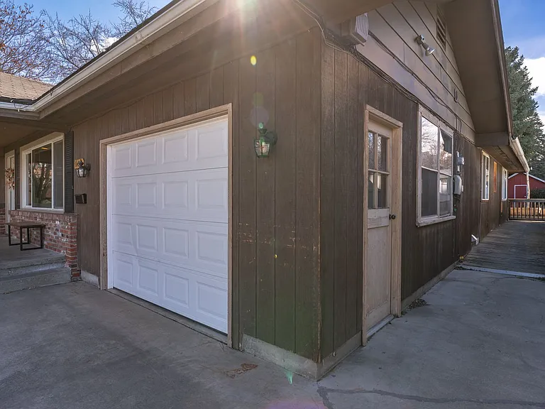 1107 Madison St — Photo 19