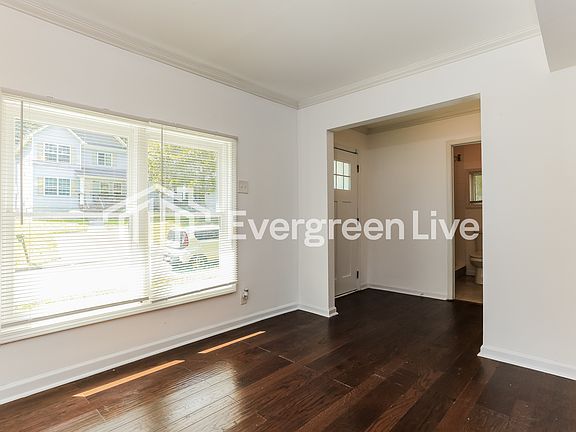 3rd image of 2308 Palmetto Ave SW