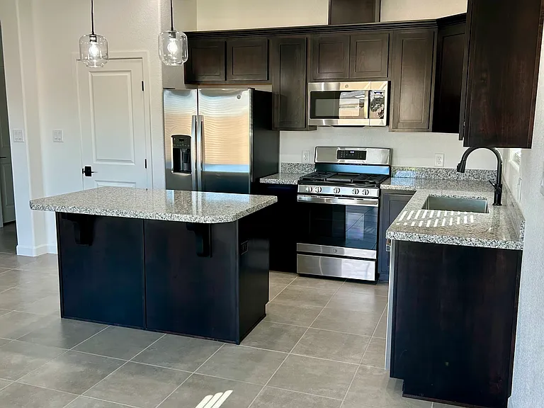3502 Ostrich Dr — Photo 2