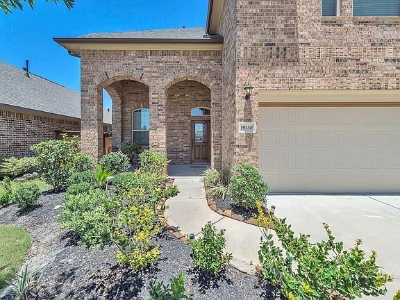 2nd image of 19330 N Cottonwood Green Ln