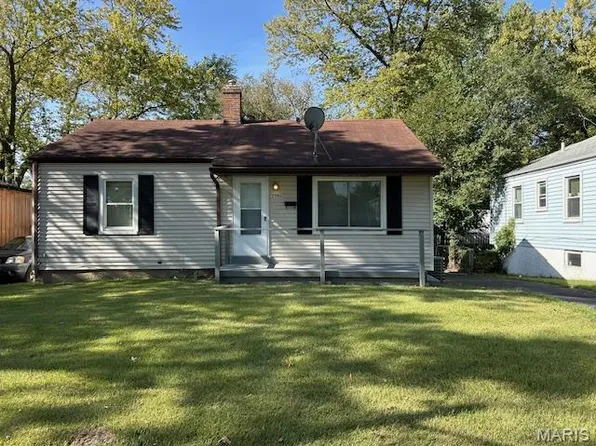 2056 Coleridge Dr, Saint Louis, MO 63136