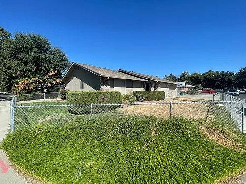 1217 Kara Ln Photo 1