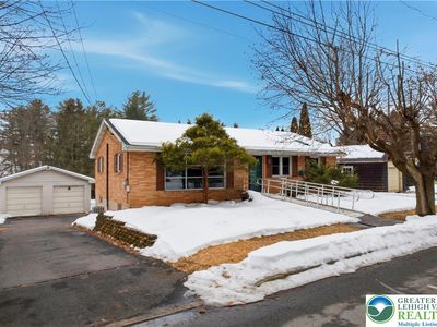 463 Linden St, Coopersburg, PA, 18036