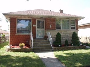 130 Hyde Park Ave, Bellwood, IL 60104