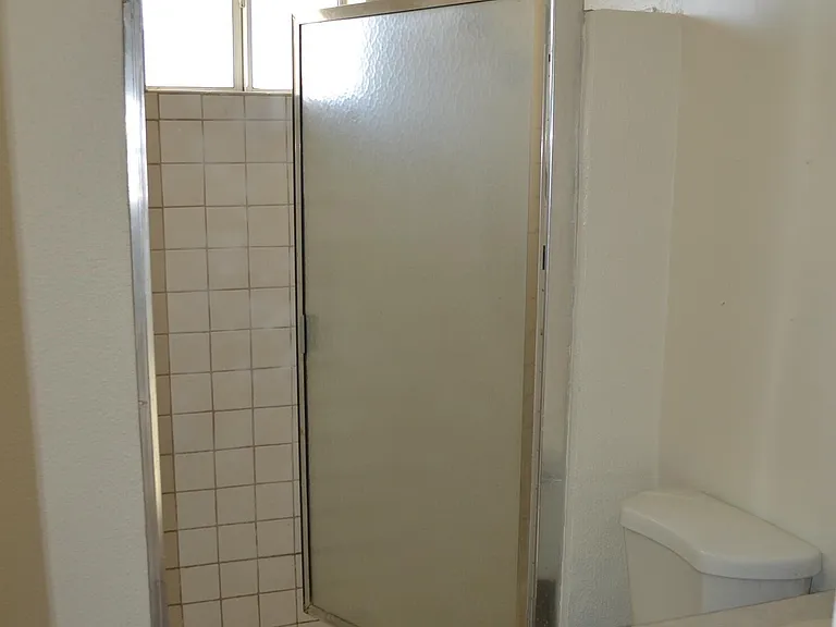 2185 W Ohio St — Photo 6