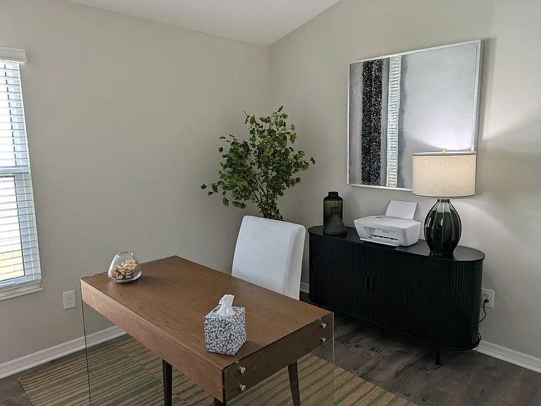 1750 Debellis Ln — Photo 11