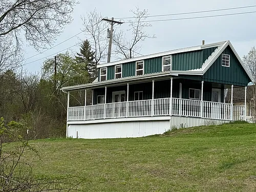 1056 Woods Rd Photo 1