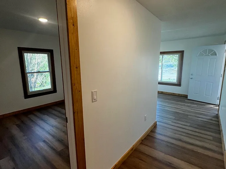 1801 Woodson Dr — Photo 6