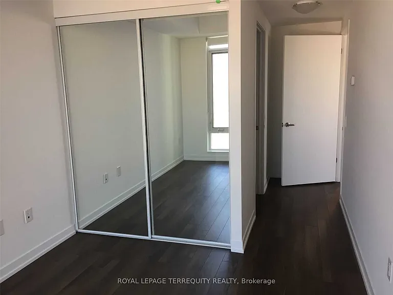 2560 Eglinton Ave W #1311 — Photo 7