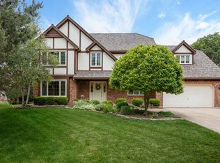 8204 Pine Bluff Ct, Darien, IL 60561