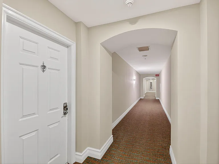651 Okeechobee Blvd #1008 — Photo 37