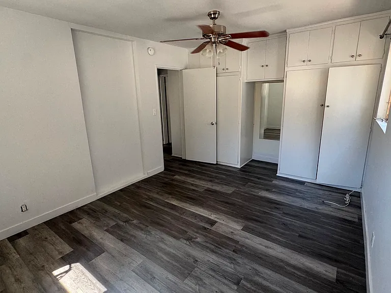 1132 S Holt Ave #3 — Photo 8