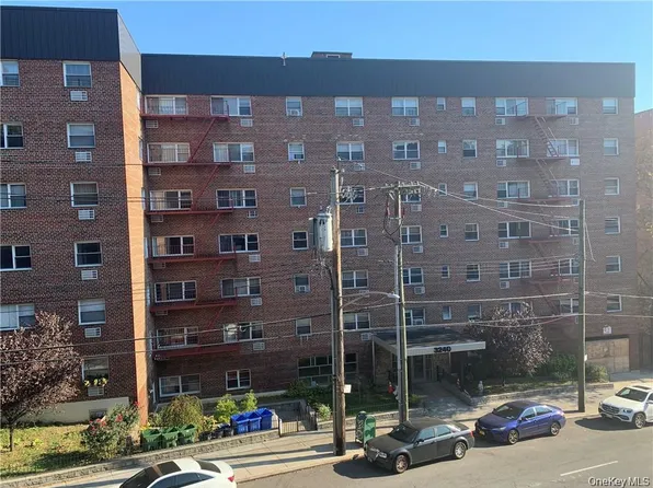 3240 Riverdale Avenue #3J, Bronx, NY 10463