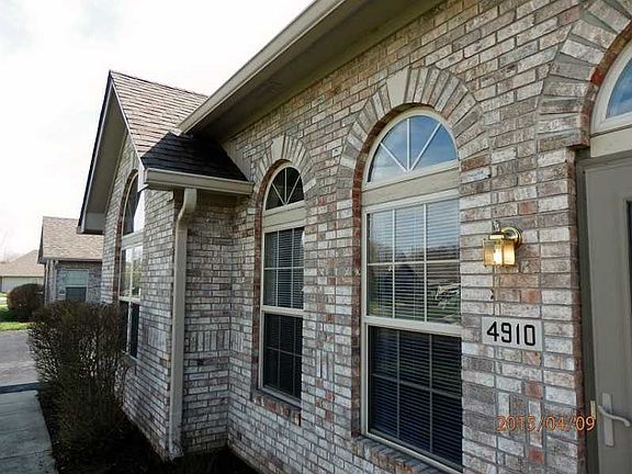 2nd image of 4910 Bridgefield Dr