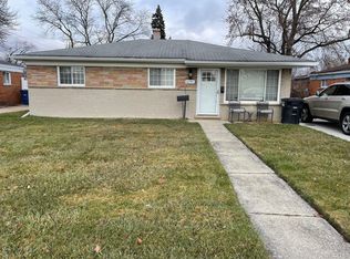 32742 Fairchild St, Westland, MI 48186