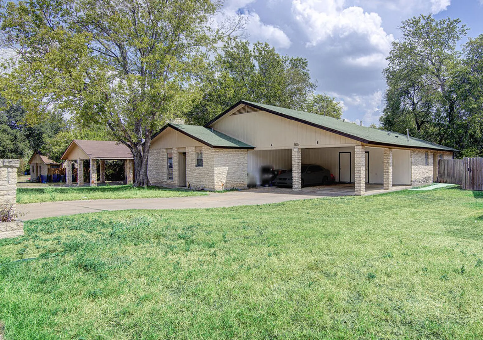 805 Sirocco Dr — Photo 4