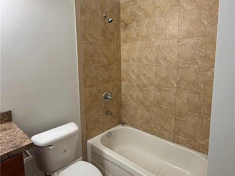3814 Peugeot St — Photo 11