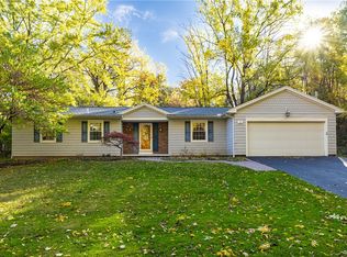 3 Selborne Chase, Fairport, NY 14450