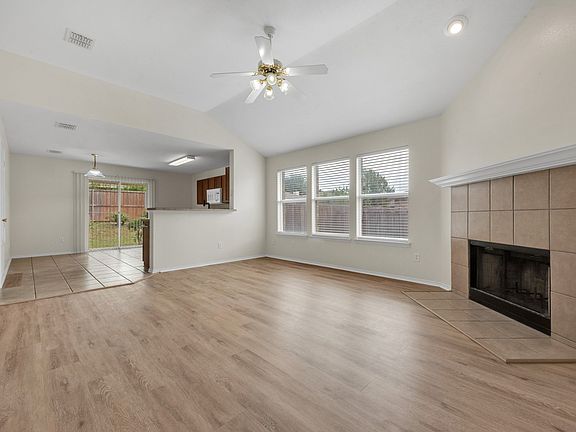 4th image of 9237 Monument Ct