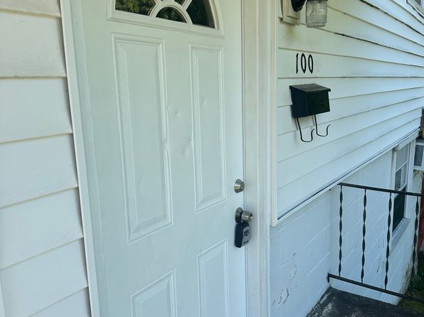100 Wabash Ln #100