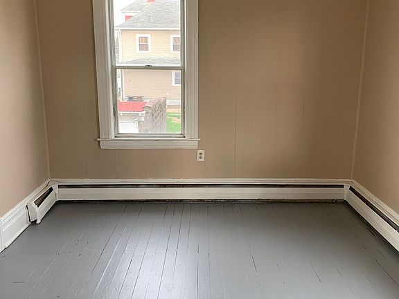 5th image of 1733 Saint Marys Ave APT 3