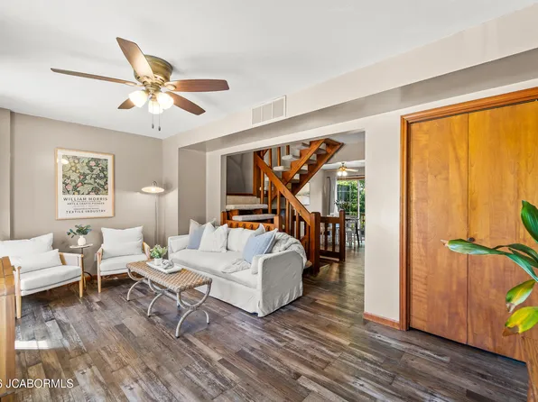 2431 Beasley Ct APT C, Jefferson City, MO 65101