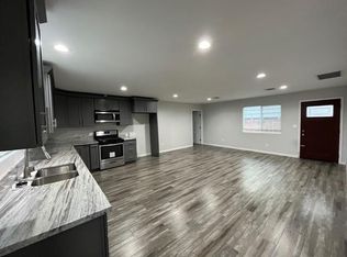 10356 Oklahoma Ave, Chatsworth, CA 91311