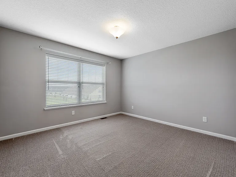 18109 Glacier Way — Photo 31