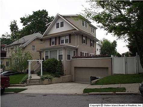 1st image of 69 Duer Ln