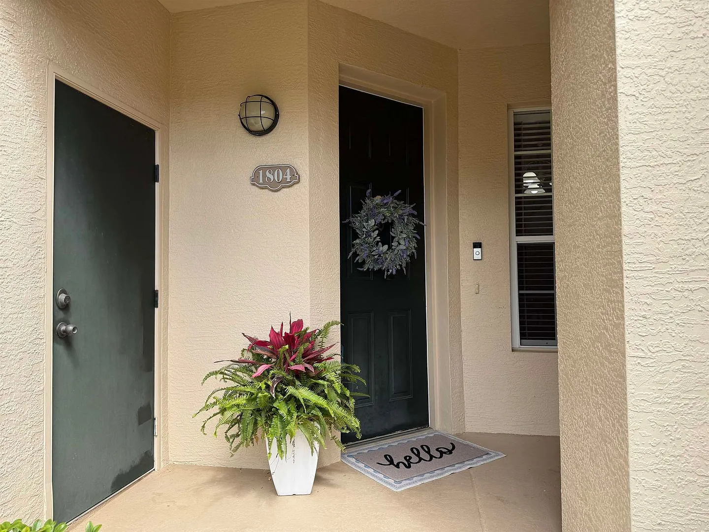 Located in St Augustine Shores, this 2 bedroom-2 bathroom condo — Photo 2