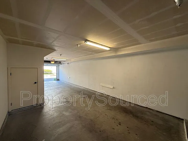 170 N North St #104 — Photo 38