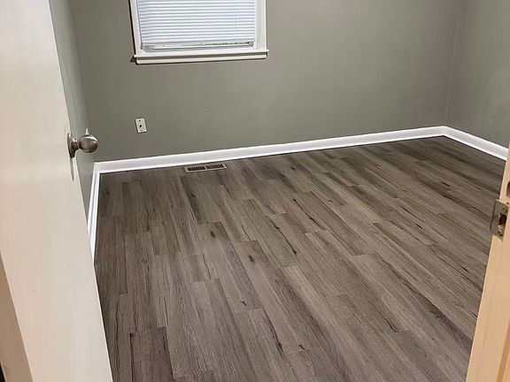 5th image of 3515 Autumn Way
