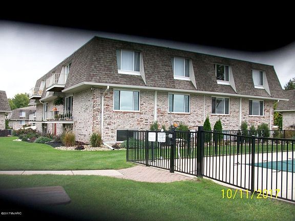 4th image of 3620 Lakeshore Dr APT F2