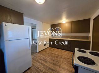 102 Peach St, Yakima, WA 98902