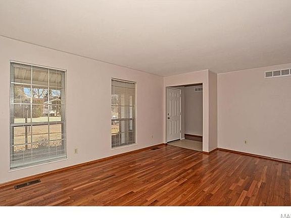 2nd image of 11881 Cato Dr