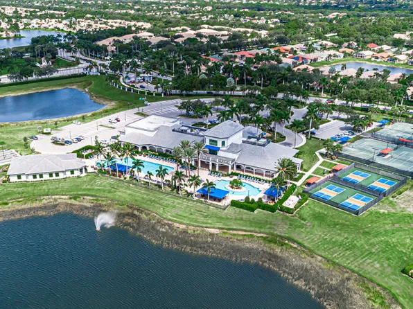 8602 Logia Circle, Boynton Beach, FL 33472