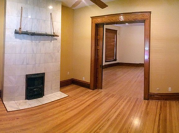 Office/Den/Guest Bedroom